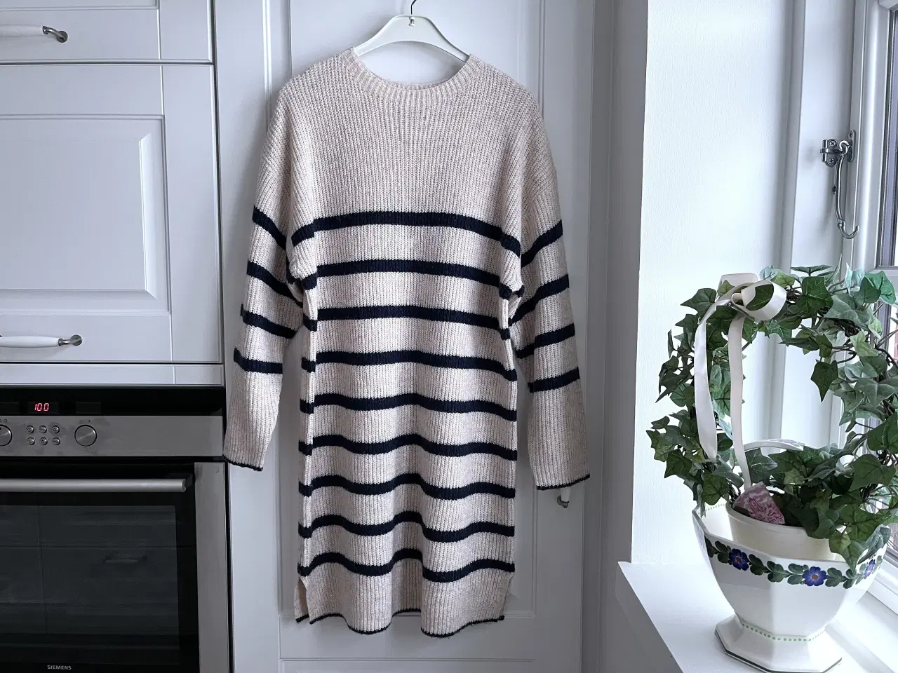 Billede 1 - Kjole, Strikkjole, Pigalle, Str XS