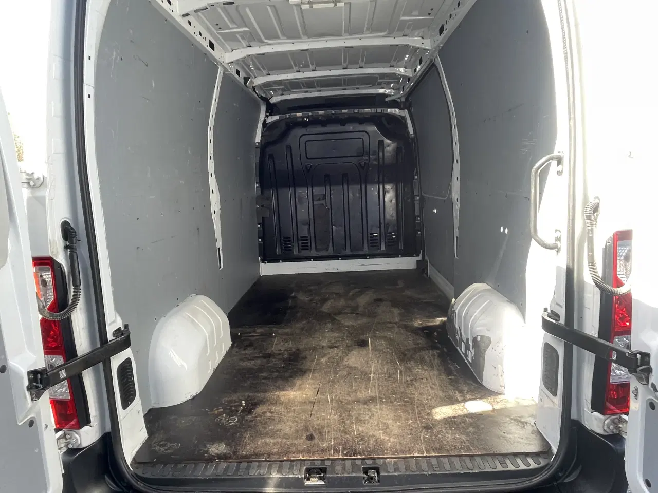 Billede 9 - Renault master 2.3diesel 2020 L2H2 DK billigst 