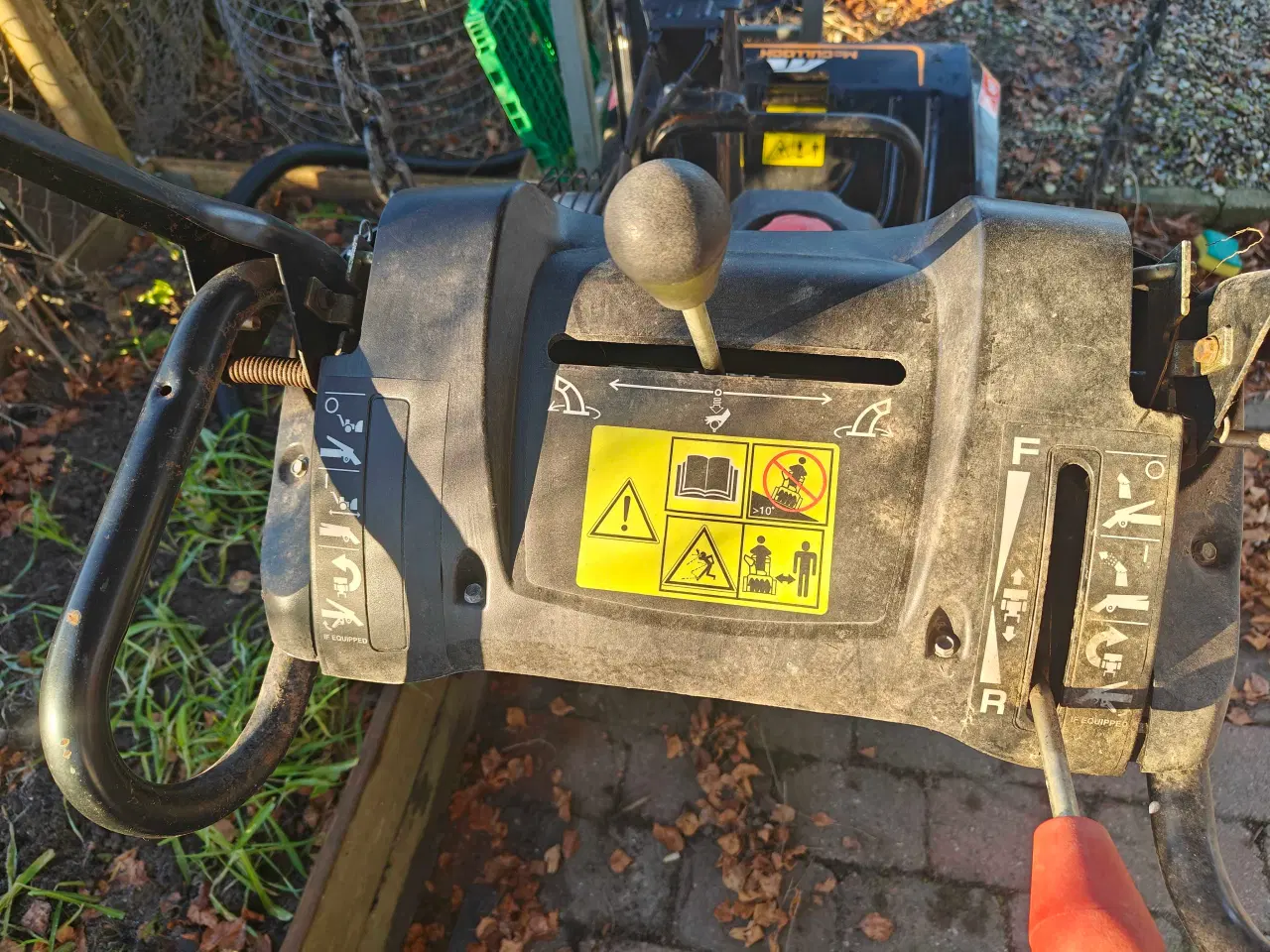 Billede 2 - Sne kaster 