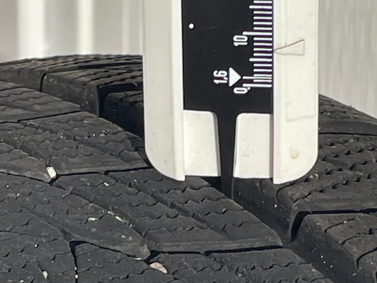 Billede 2 - Vinterdæk Mercedes c 220 d 2023