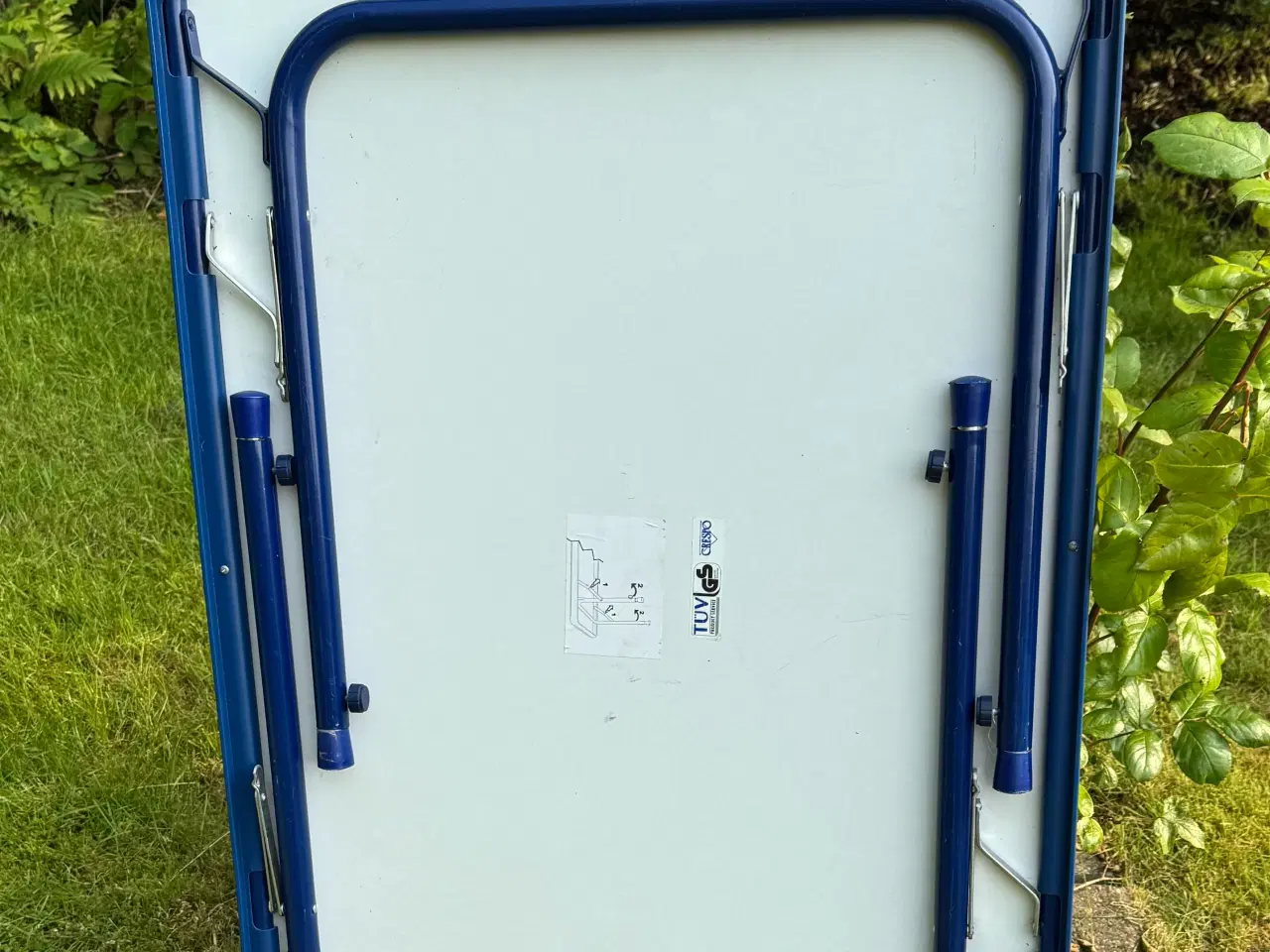 Billede 2 - Campingbord Crespo