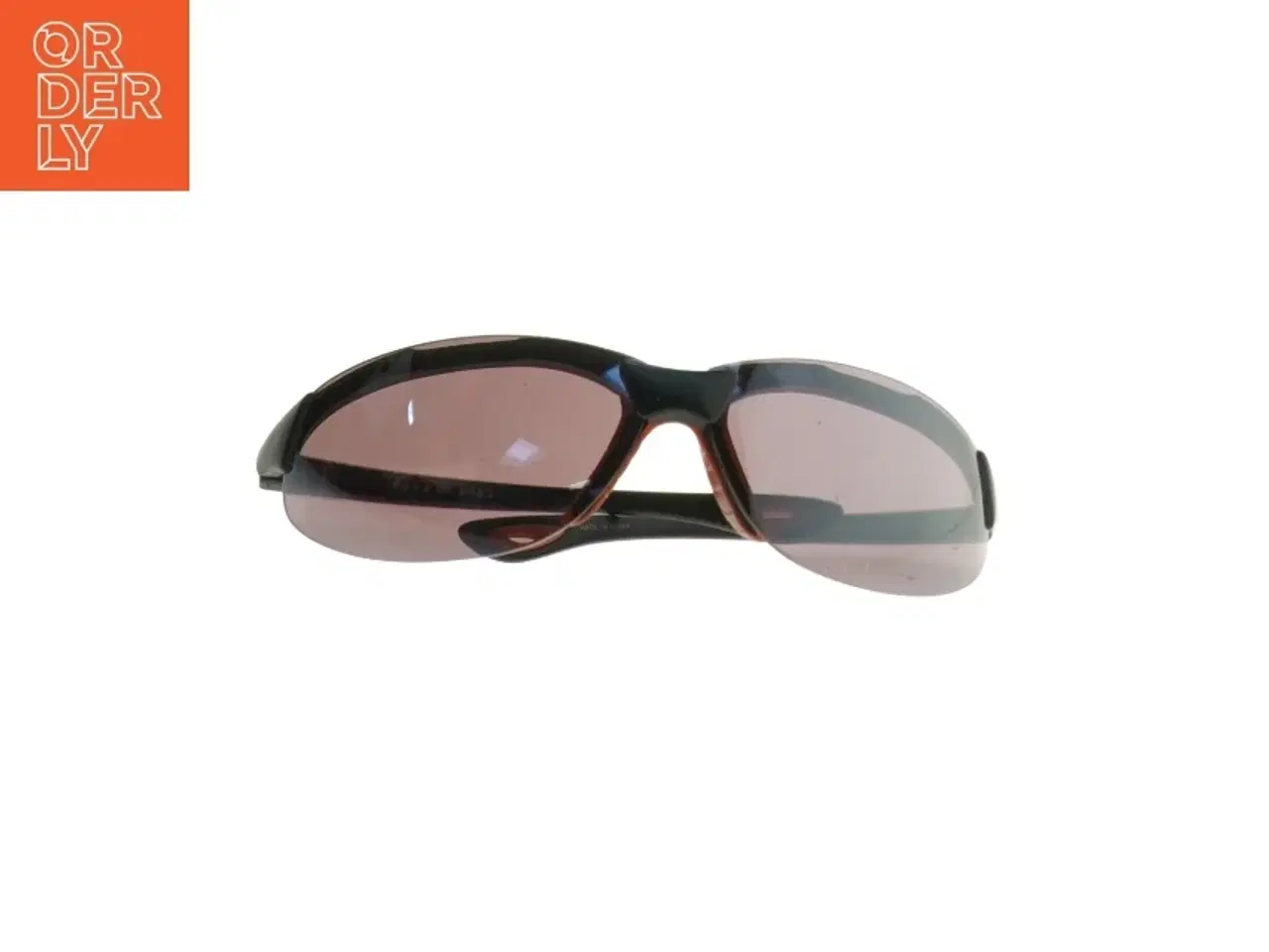 Billede 2 - Sport solbriller (str. 14,5 cm) god stand