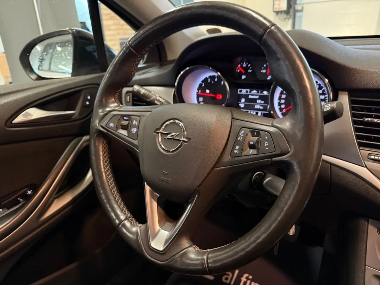 Billede 9 - Opel Astra 1,2 T 110 Edition