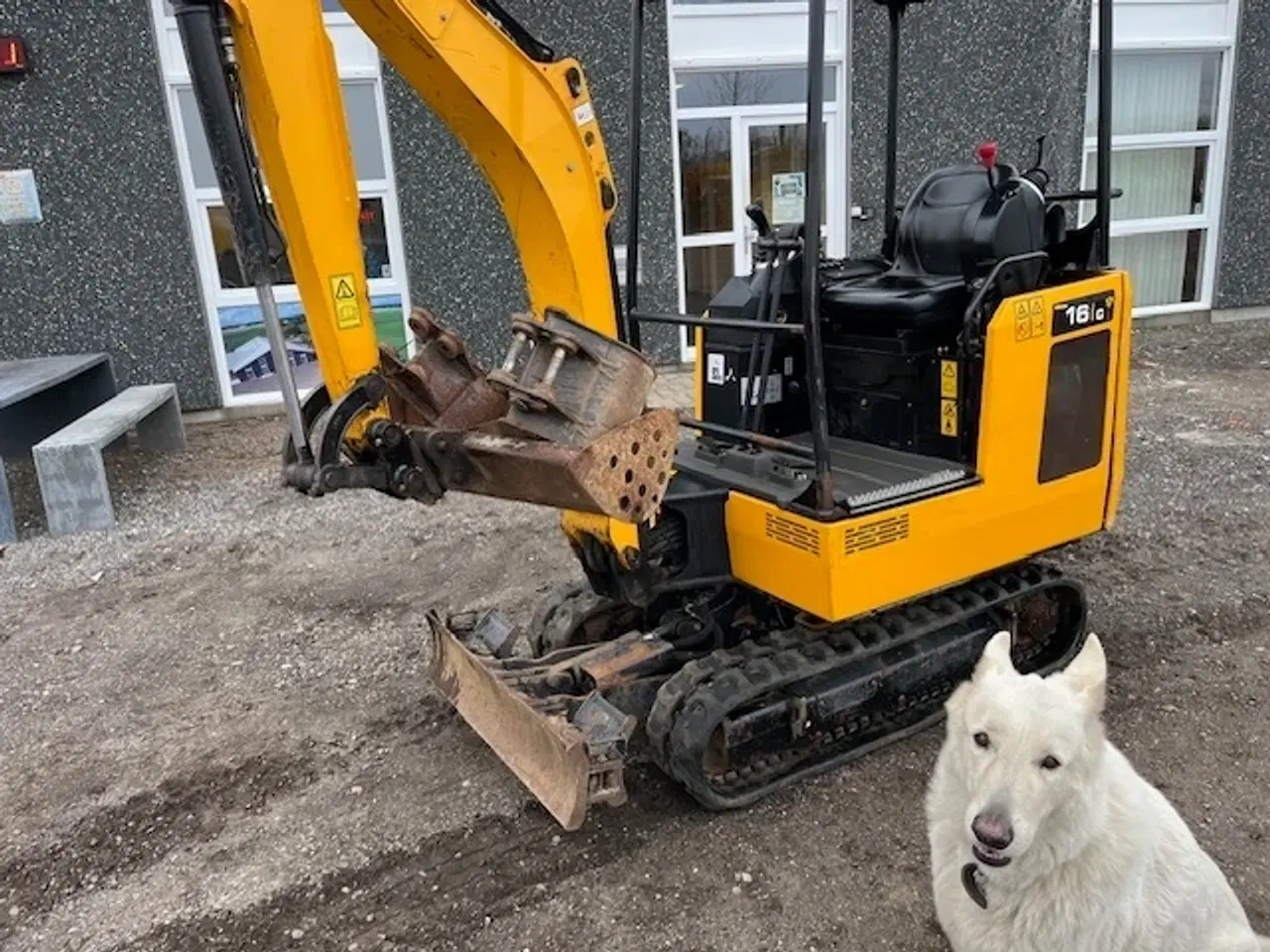 Billede 1 - JCB 16C-1 MED SKOVLSÆT