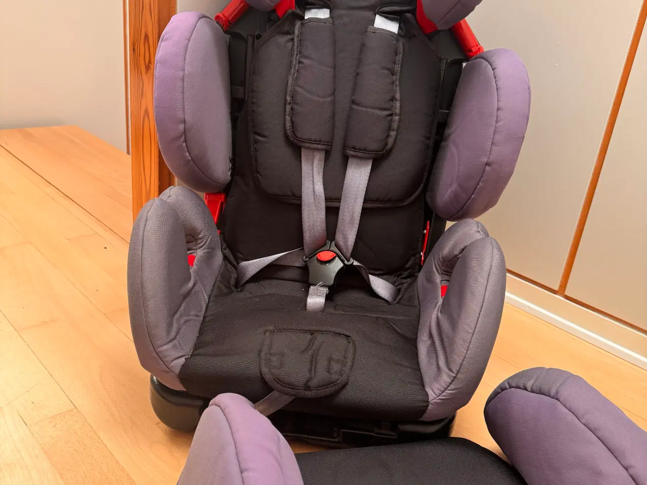 Billede 3 - Børne autostole 