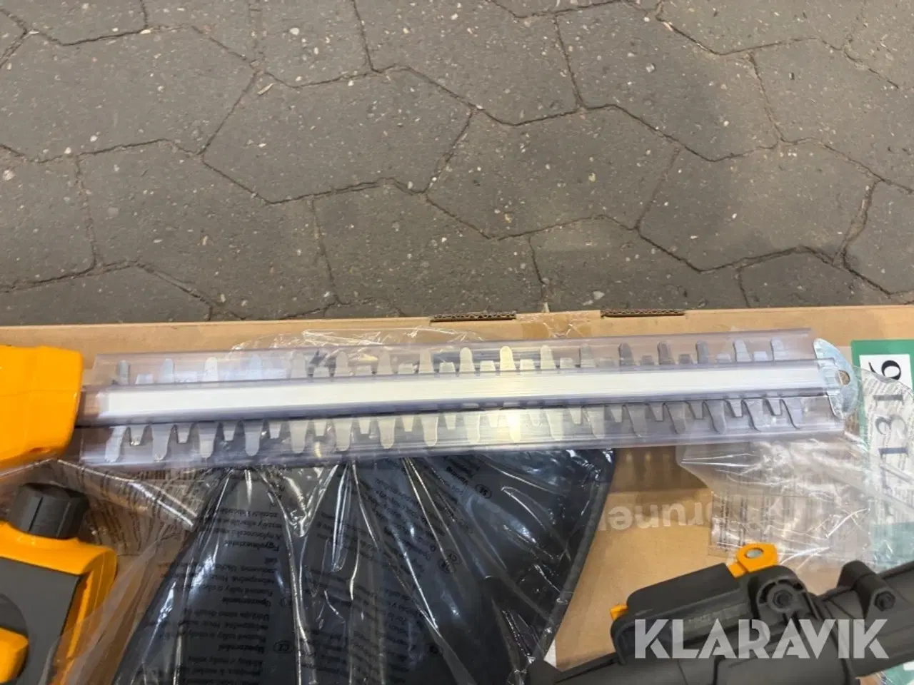 Billede 10 - Multitool Stiga Essential hækkeklipper og sav