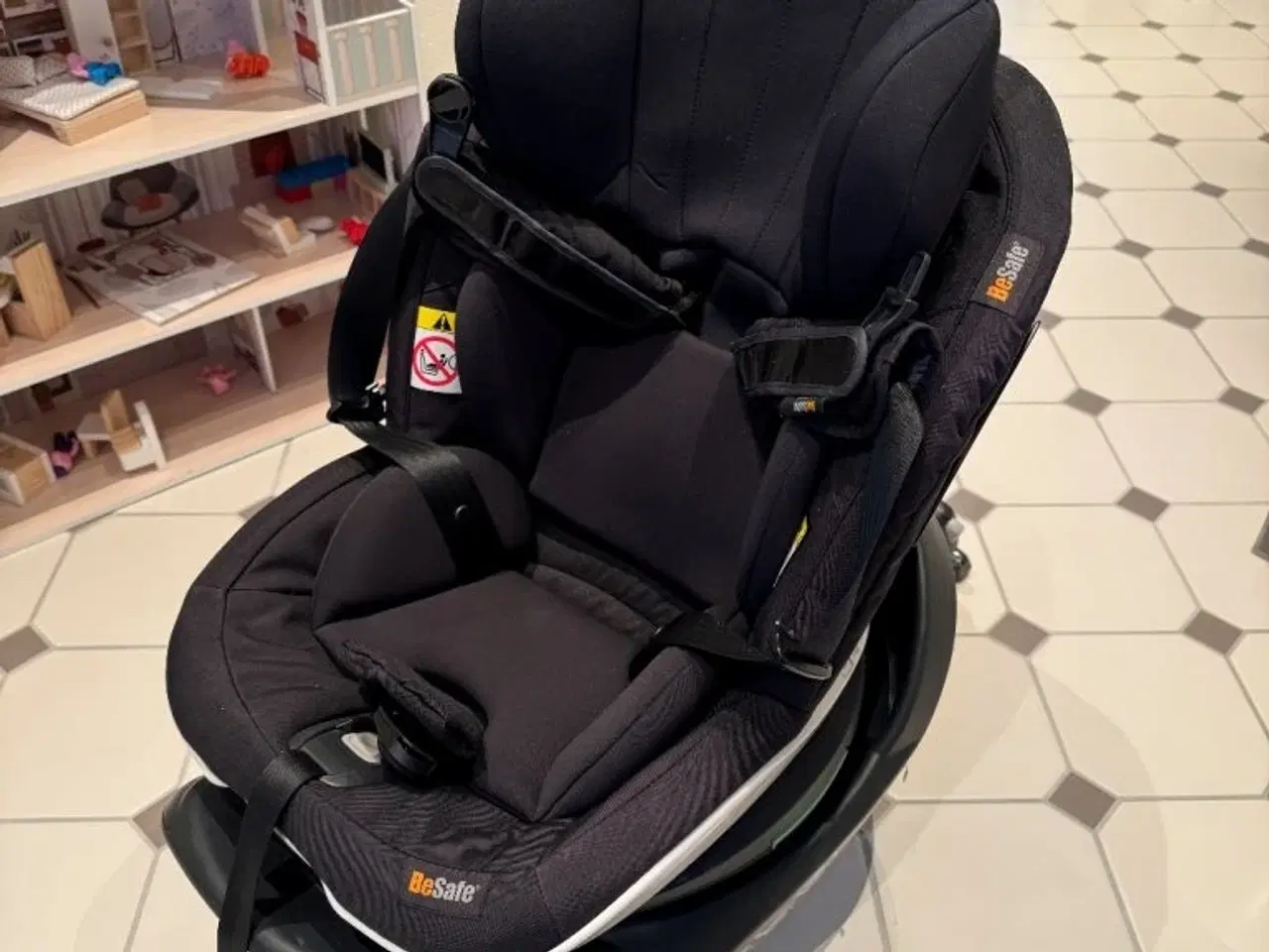 Billede 1 - BeSafe Fresh Black Cab Izi Turn I-Size Autostol
