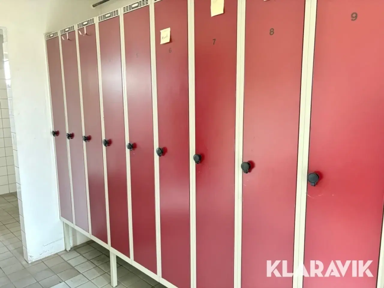 Billede 2 - Omklædningsskabe 12 enkeltskabe med understel