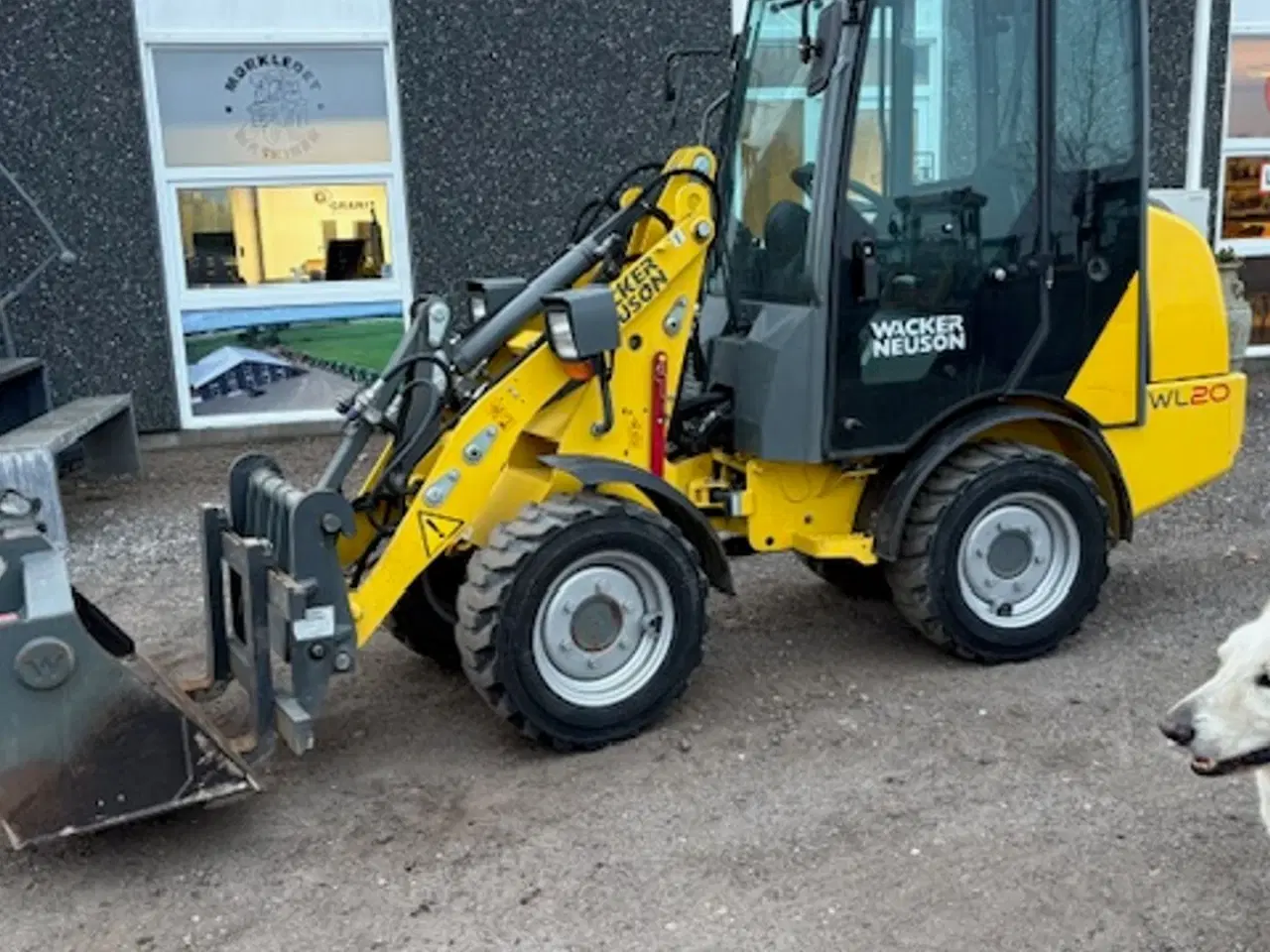 Billede 1 - Wacker Neuson wl20 MED HUS, HYDRAULISK SKIFT, SKOVL OG GAFLER
