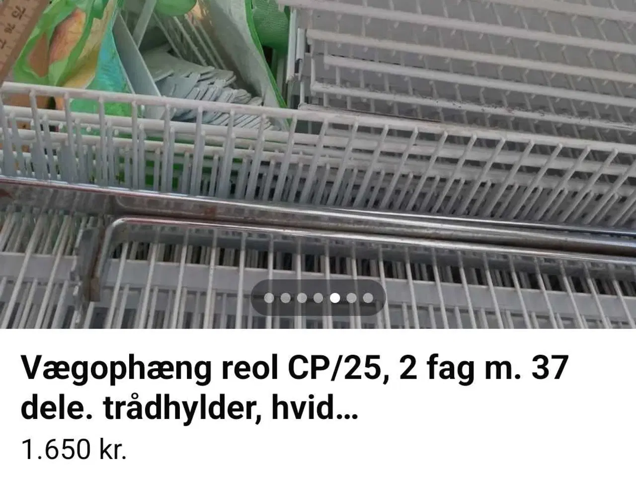 Billede 2 - Vægophæng reol  butik reol brugt til tøj værelse 