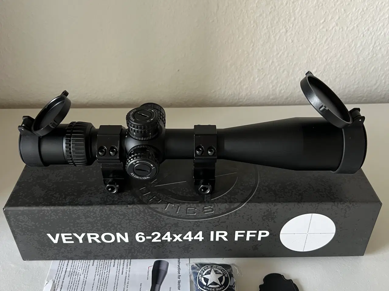 Billede 2 - Vector Veyron 6-24x44 FFP