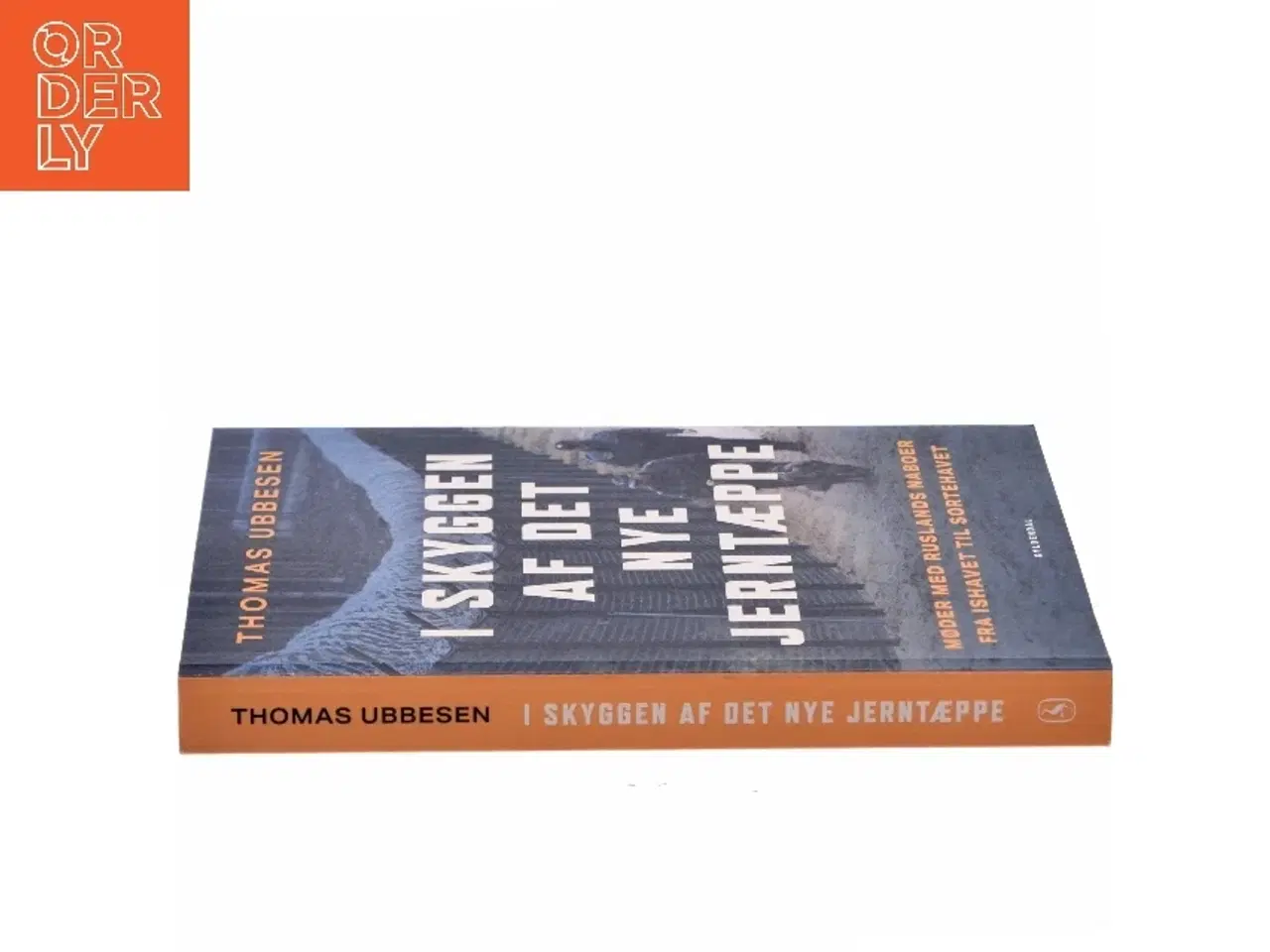 Billede 2 - I Skyggen af det nye Jerntæppe af Thomas Ubbesen (Bog)