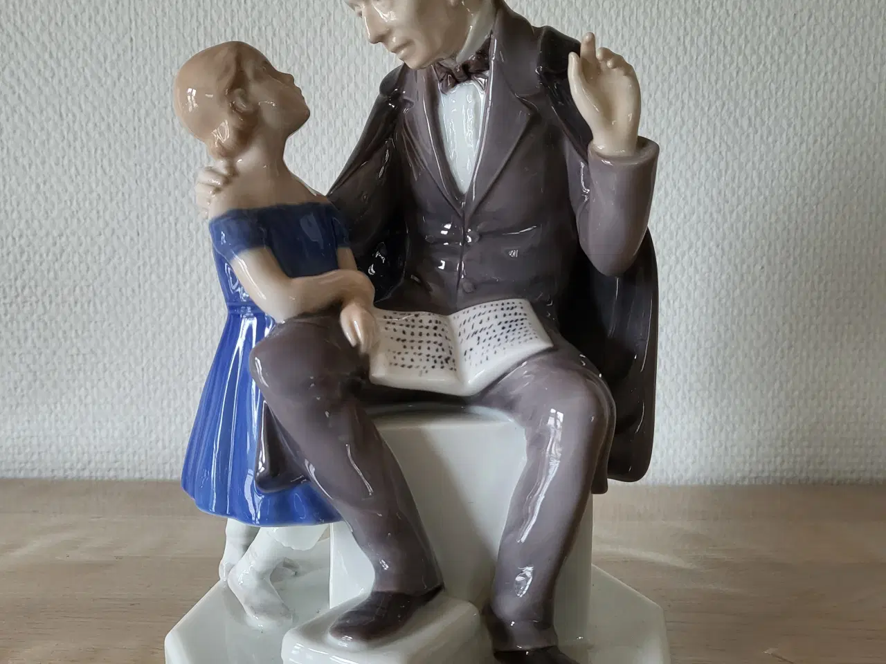 Billede 1 - H.C. Andersen, Bing og Grøndal figur nr. 2037