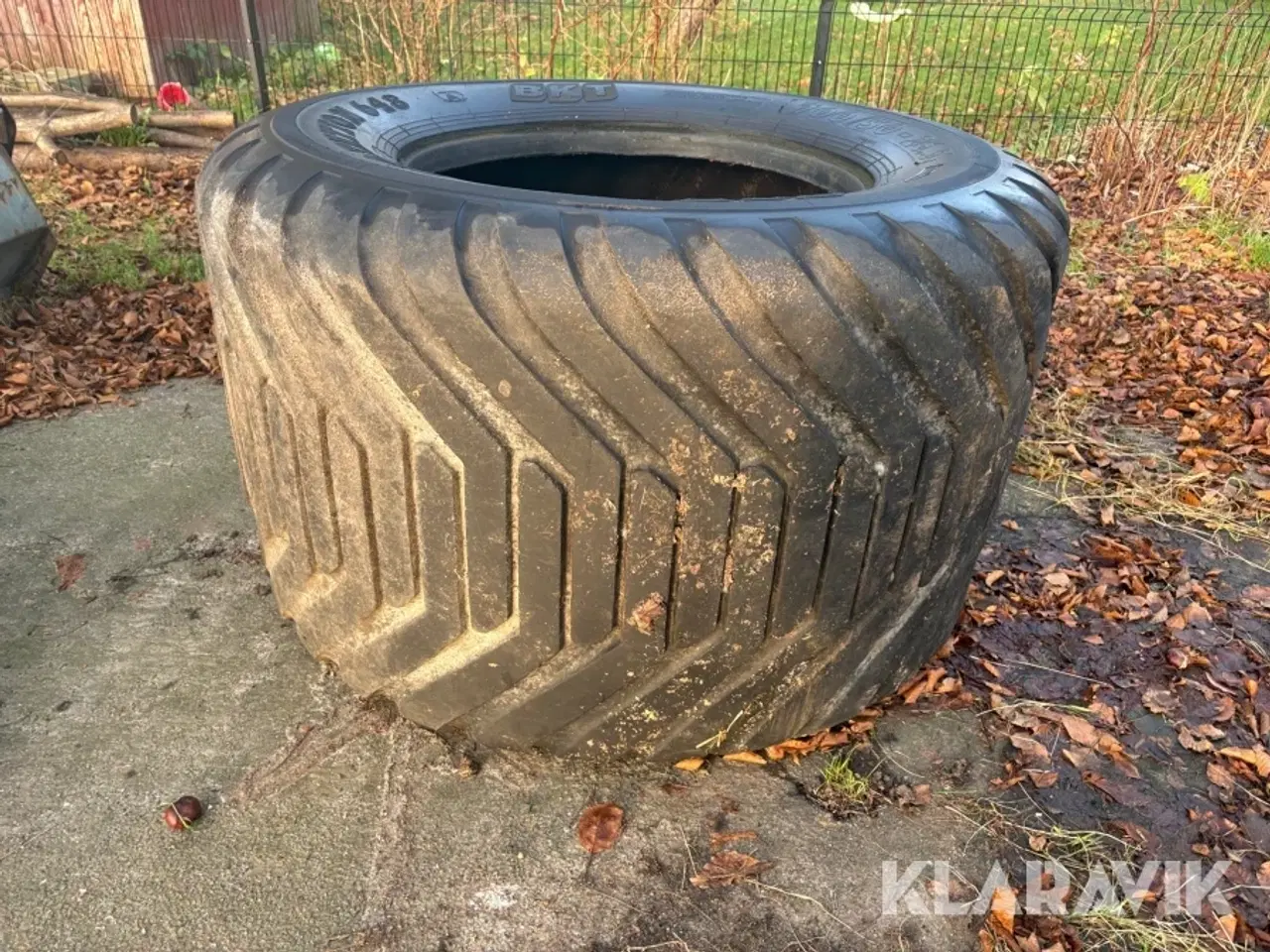 Billede 1 - Dæk uden fælg BKT