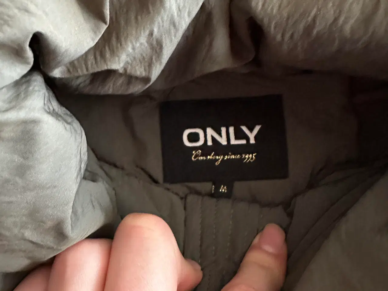 Billede 4 - ONLY vinterjakke (stort set ny)