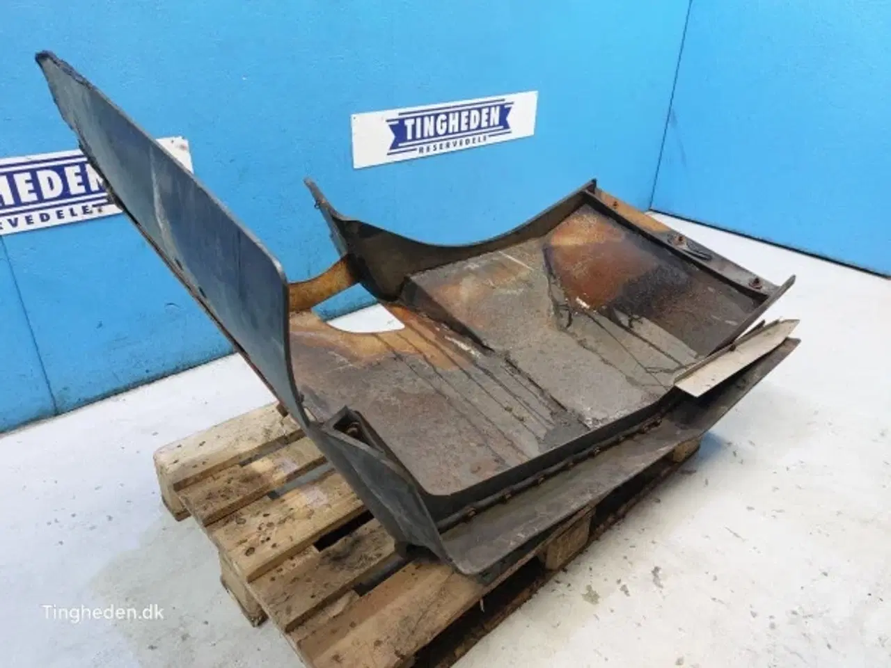 Billede 12 - Case 821E Hjulskærm R. 87569007