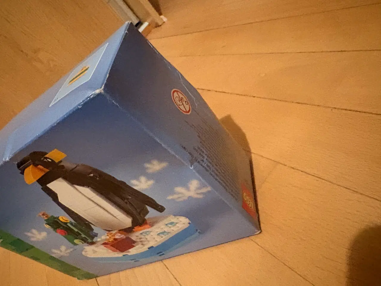 Billede 3 - LEGO 40498 Christmas Penguin – nyt og uåbnet