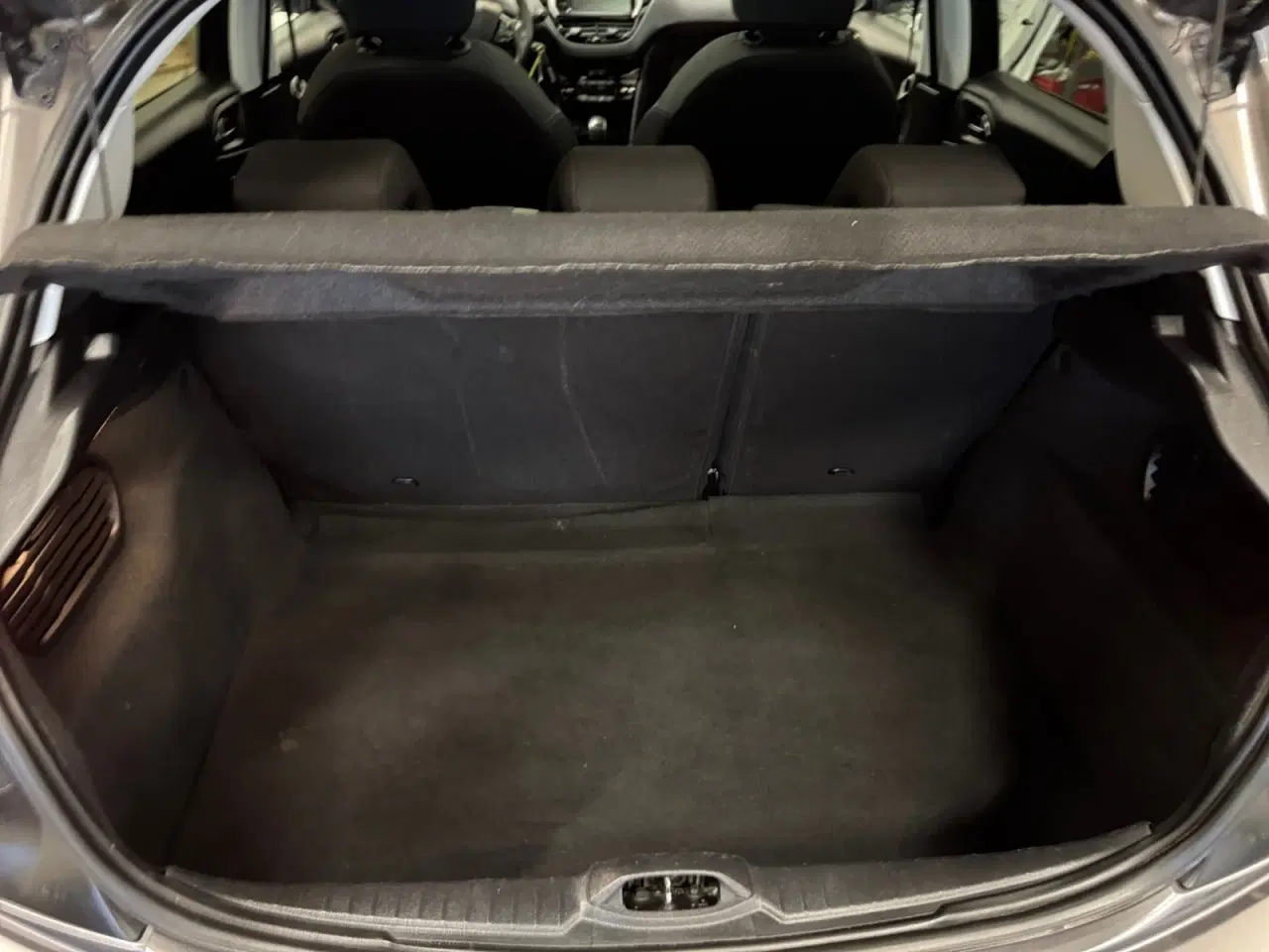 Billede 15 - Peugeot 208 1,2 VTi 82 Signature Sky