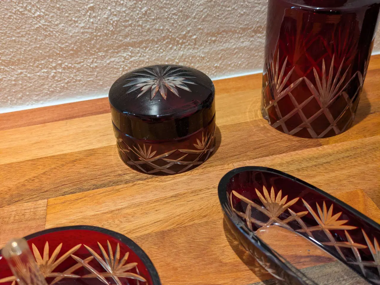 Billede 3 - Antik Eau de toilette sæt i Bøhmisk krystalglas,