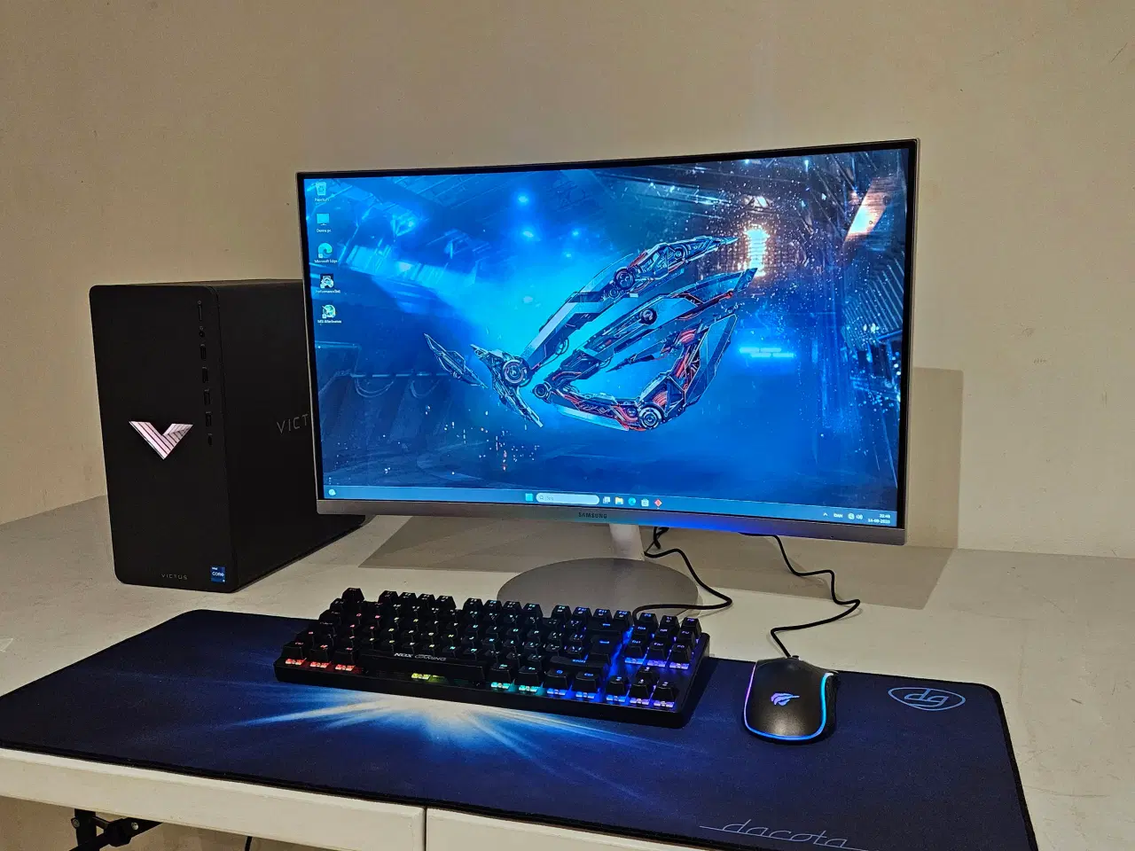 Billede 2 - Kraftig VICTUS Gamer Pc + 27" Samsung Curved Skærm