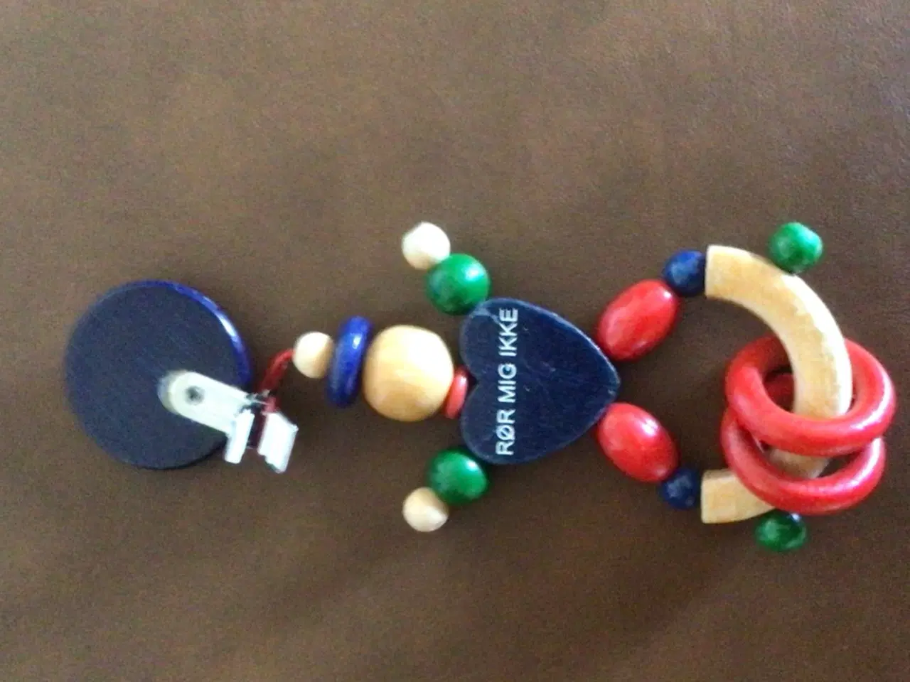 Billede 2 - Træ rangle til barnevogn 