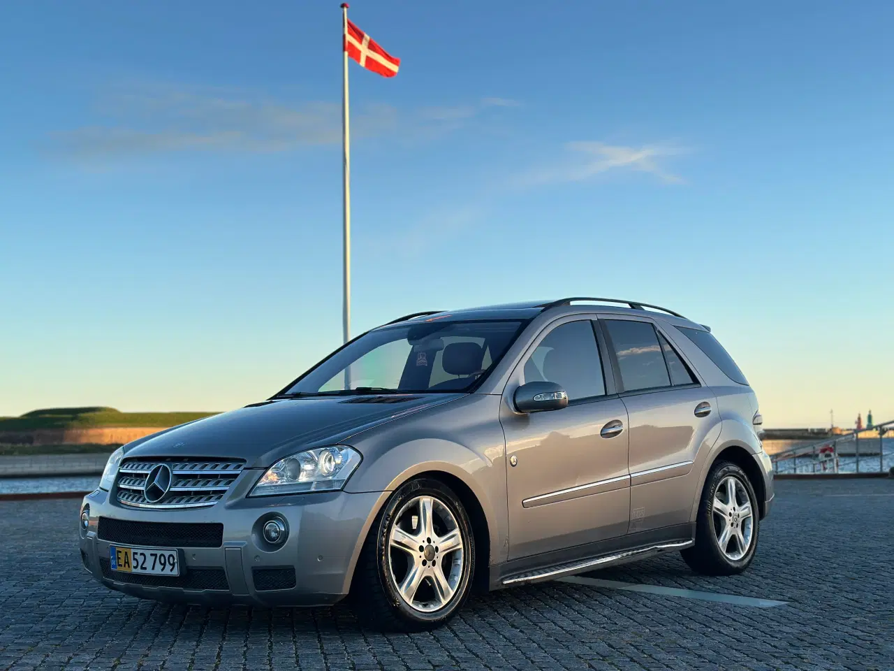 Billede 1 - Mercedes ML420 Designo 🦍 Må trække 3.5 ton