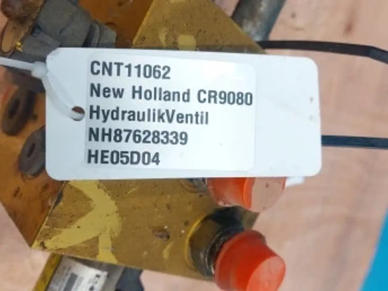 Billede 12 - New Holland CR9080 Hydraulikventil 87628339