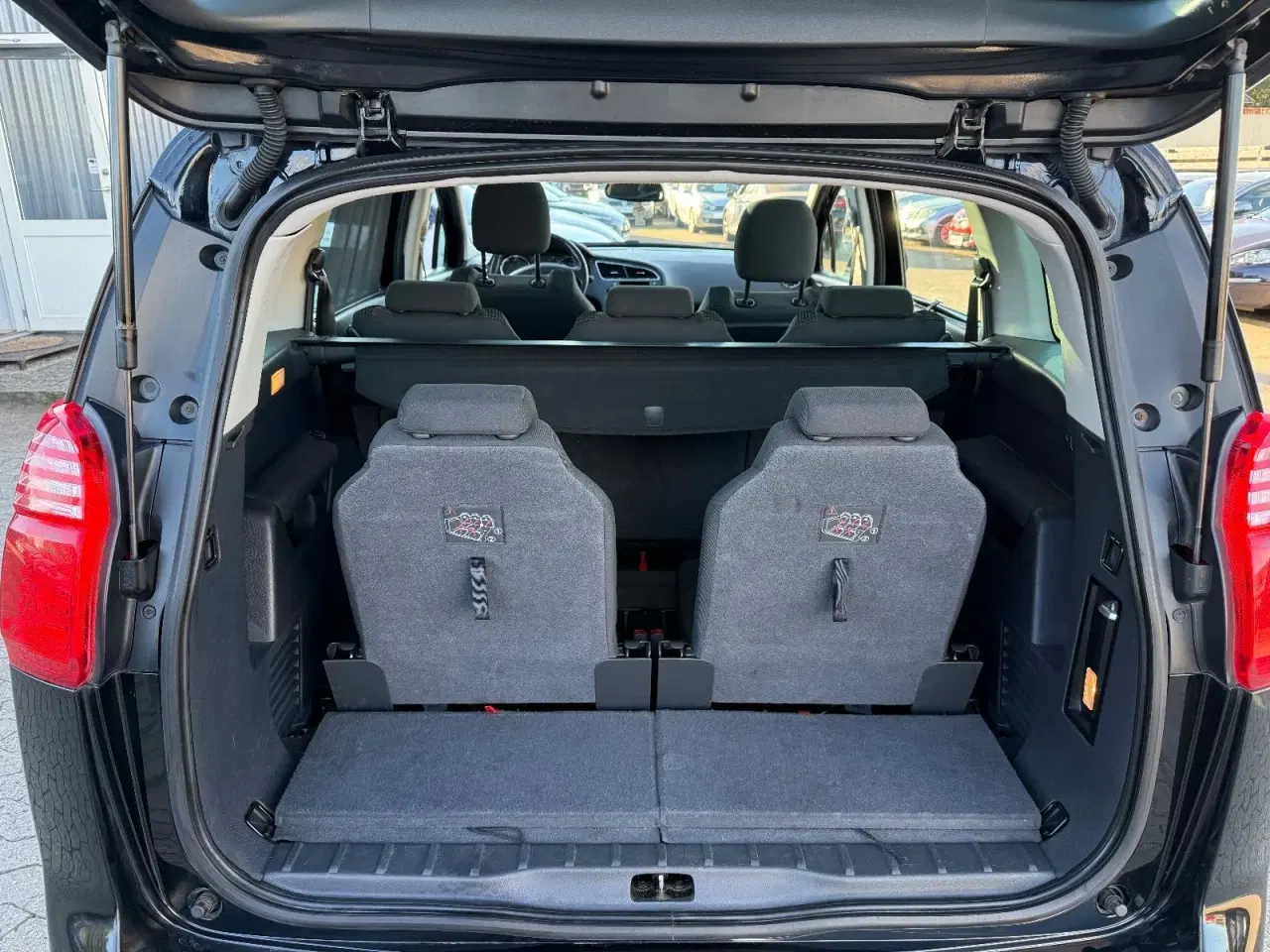 Billede 7 - Peugeot 5008 1,6 HDi 112 Style 7prs