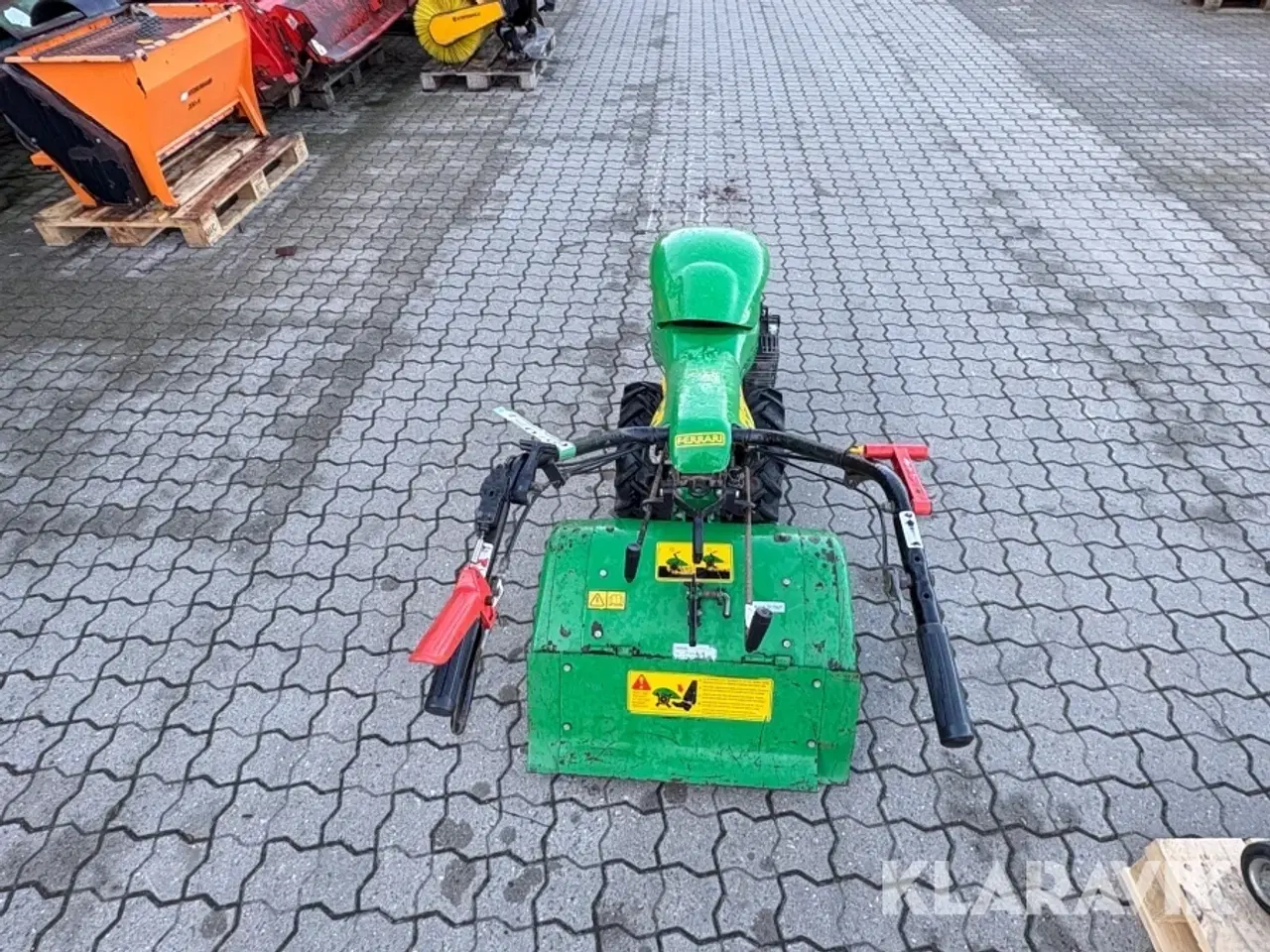 Billede 5 - Traktor 2-hjulet Ferrari 320 med fræser og kost
