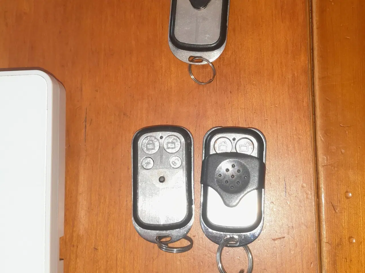 Billede 5 - Alarm med 2 sirener og 3 detektorer.