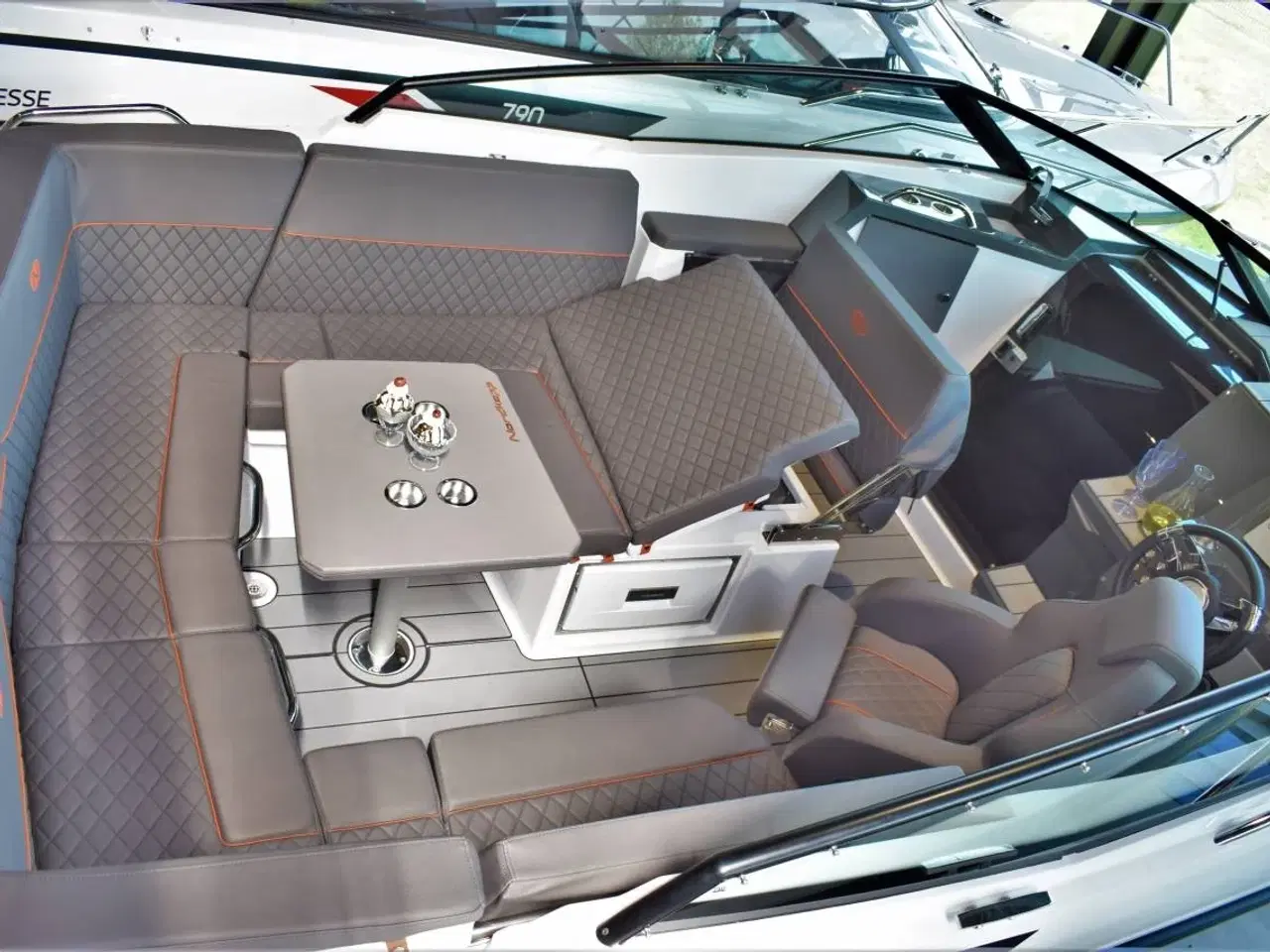 Billede 32 - Nordkapp Noblesse 720 - Yamaha 200 HK/Udstyr