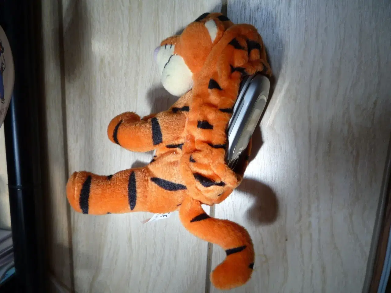 Billede 3 - Tigerdyret, holder til mobiltelefon