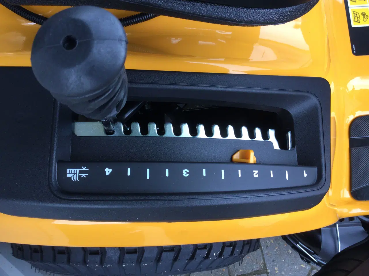 Billede 7 - CubCadet XT2 107 cm