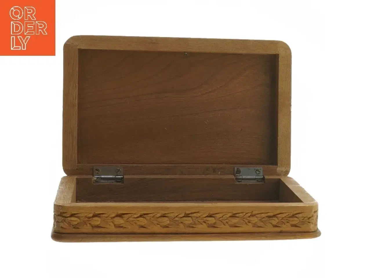Billede 2 - Trææske med graveringer (str. 21x13x5 cm)