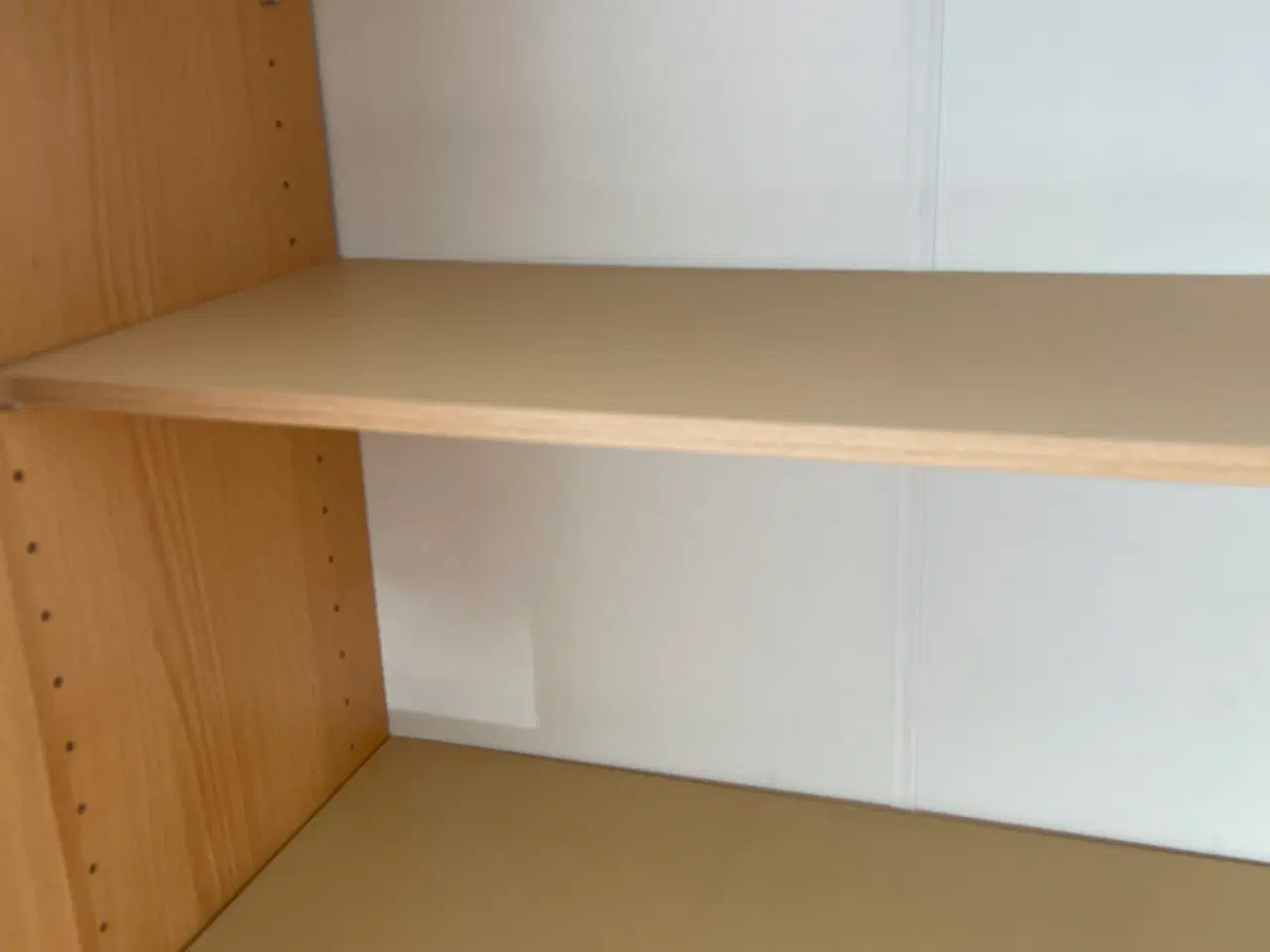 Billede 5 - Skab (flytter salg) 