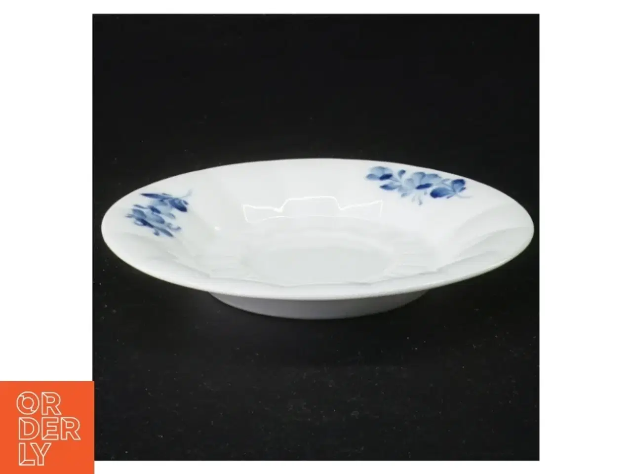 Billede 3 - Blå blomst porcelænstallerkner fra Royal Copenhagen (str. Diameter 14 cm)
