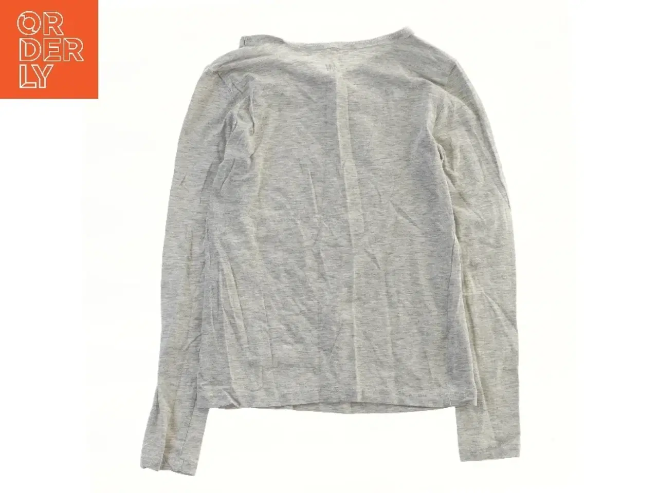 Billede 2 - Langærmet grå T-shirt fra H&M (str. 134)