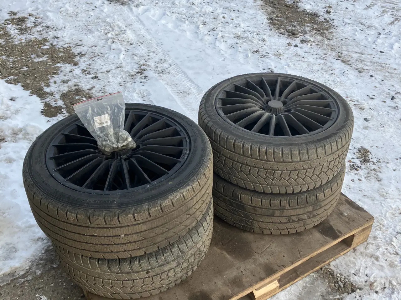 Billede 1 - Vinterdæk på alufælge