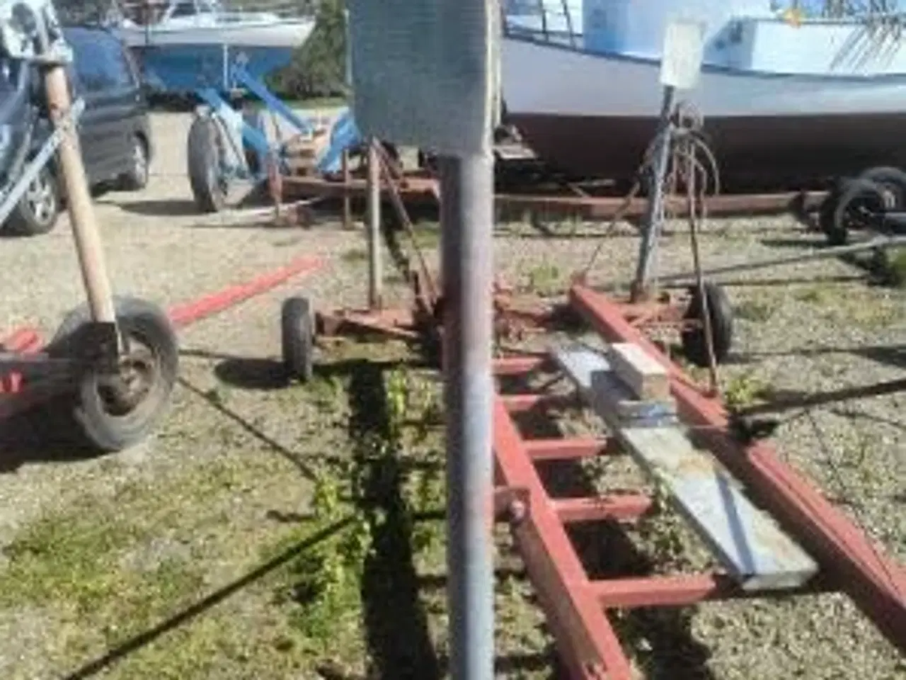 Billede 5 - Bådtrailer med kraftig ramme og gode dæk