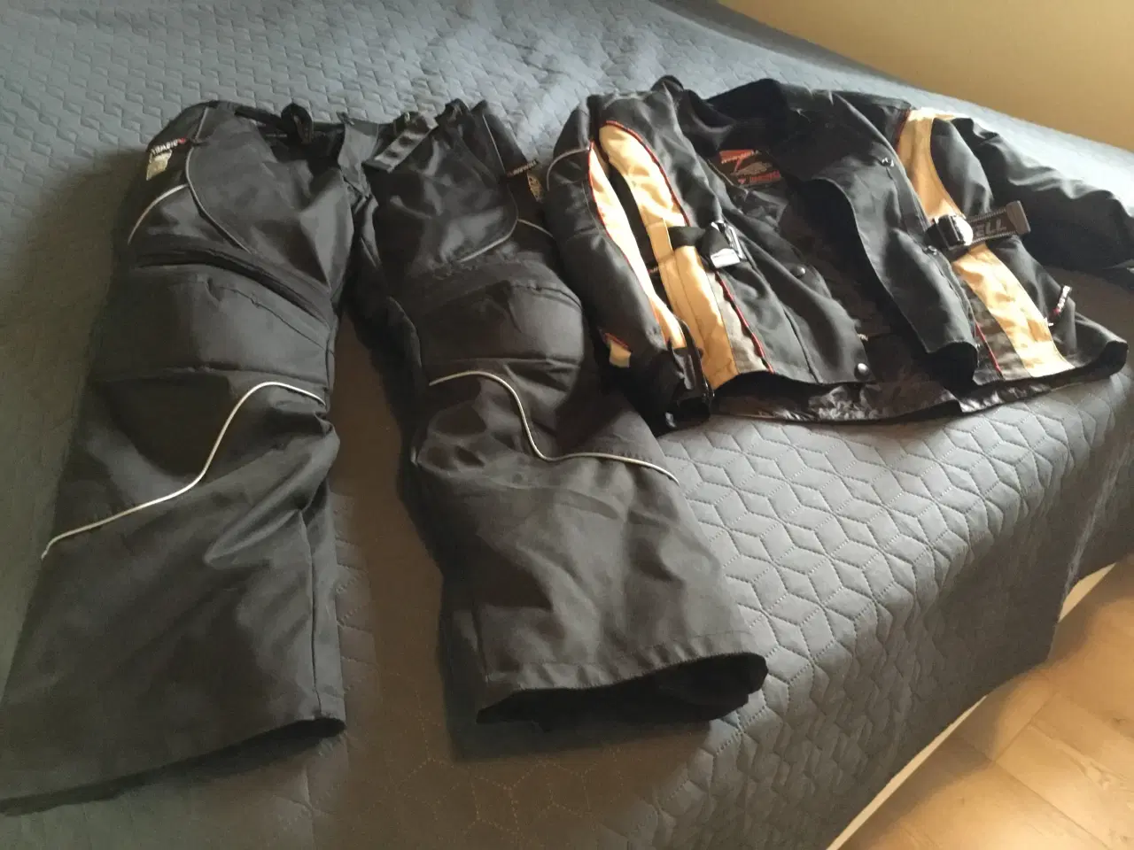 Billede 3 - MC jakke Neowell, + Nex Racing hjelm.  