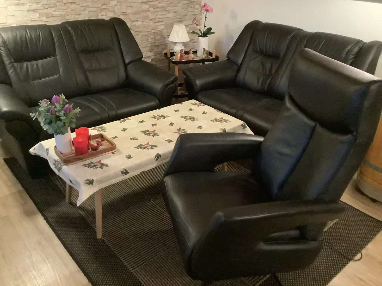 Billede 2 - Hjort Knudsen møbler 