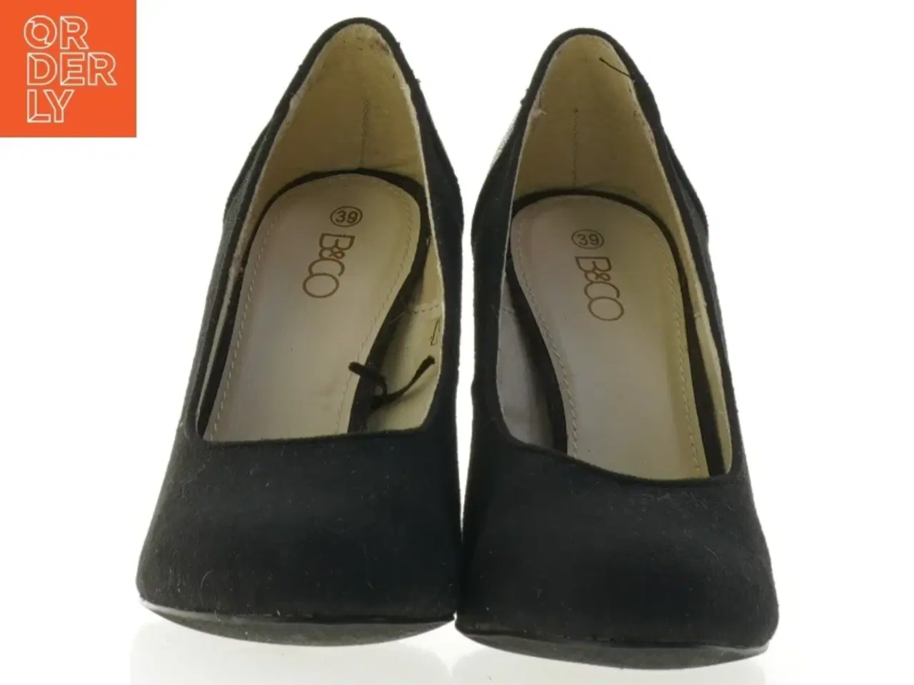Billede 3 - Sorte højhælede sko med glimmerspids fra B&CO (str. 39)