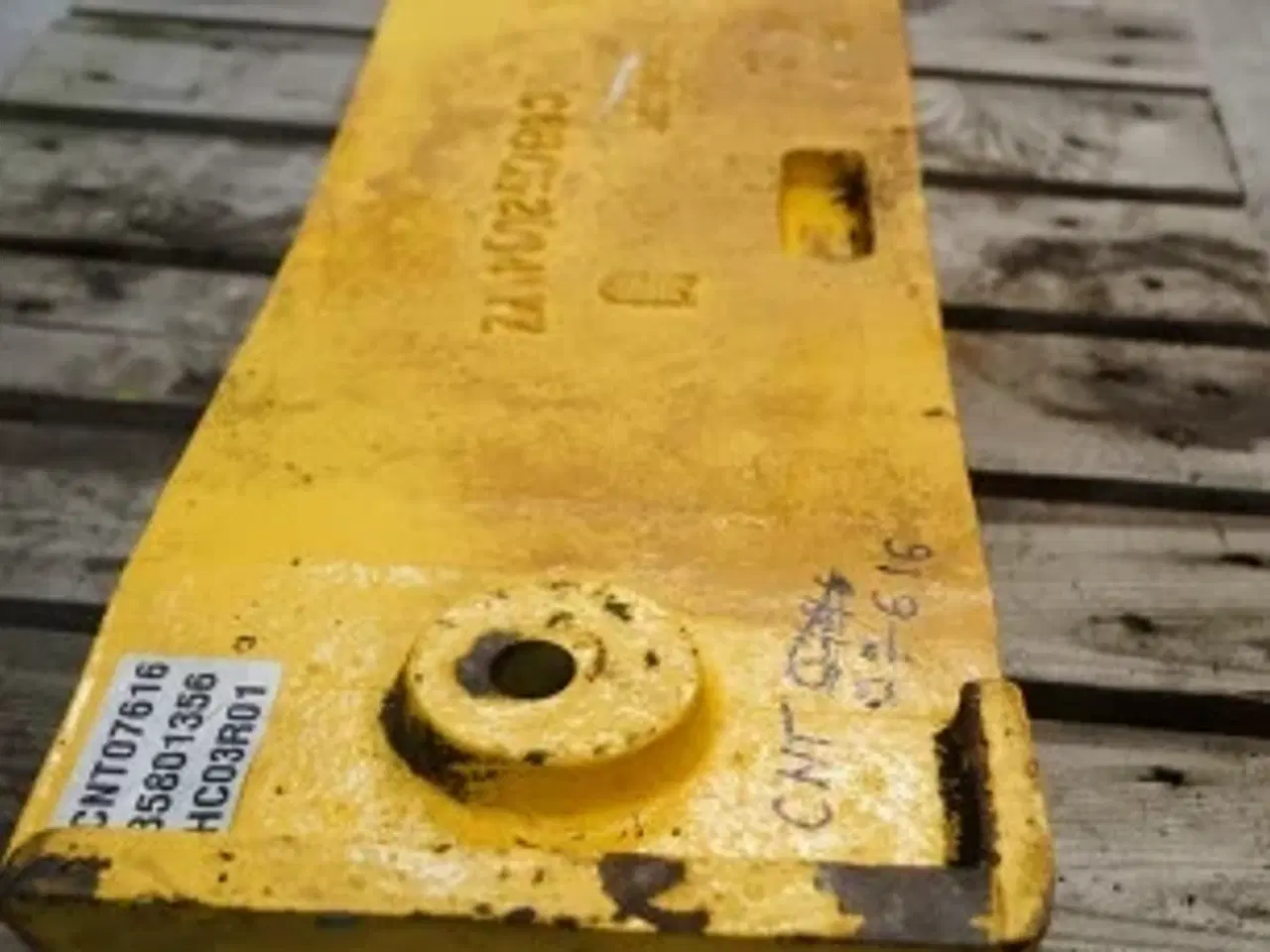 Billede 4 - New Holland LB115 Panel 76.5 kg 85801356