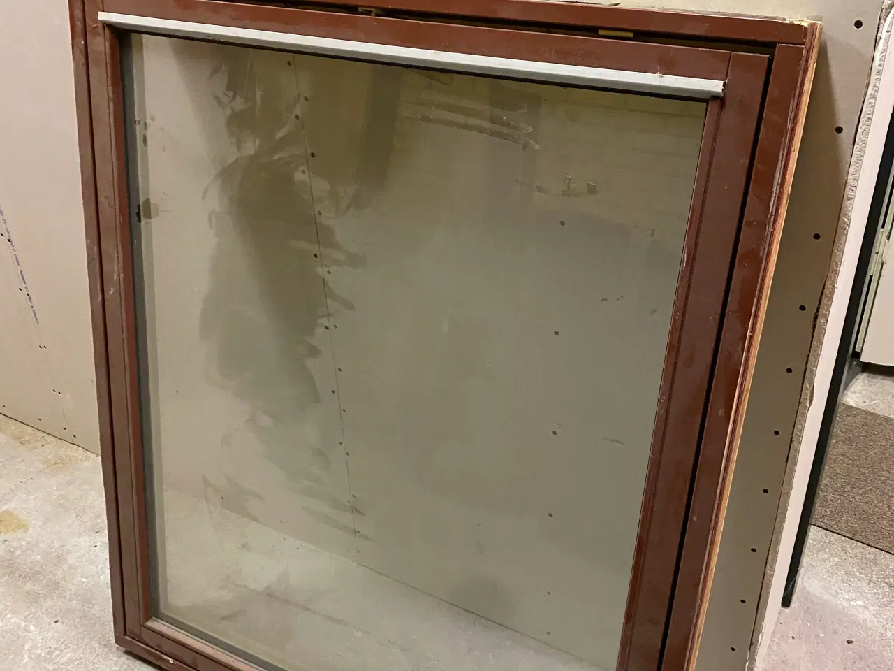 Billede 1 - Vindue tophængt