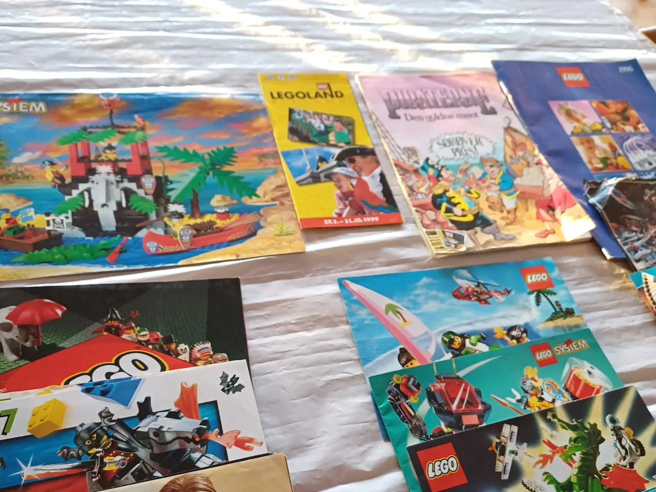 Billede 5 - Lego kataloger og manualer