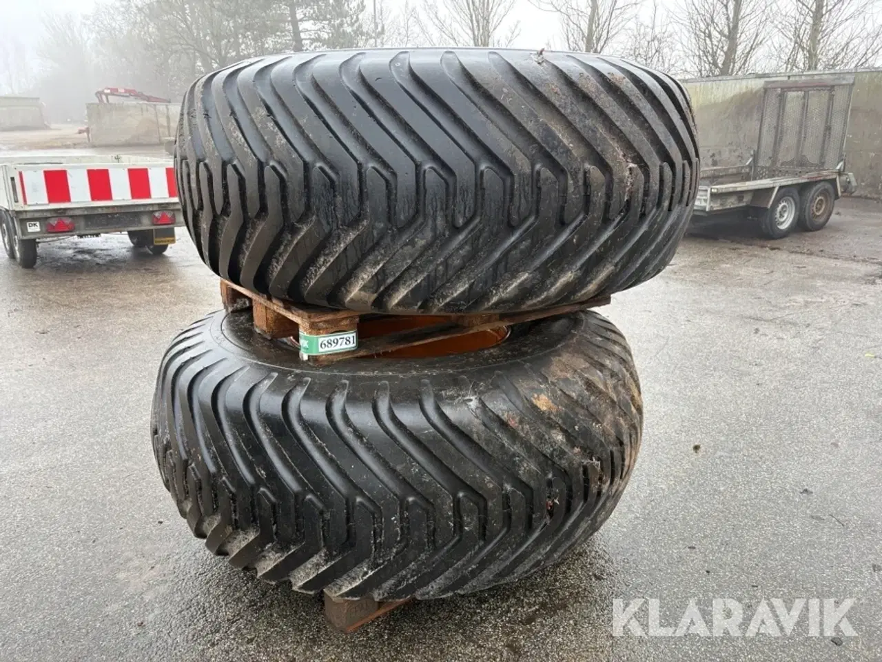 Billede 1 - Traktordæk Alliance Flotation 328 - 2 styk