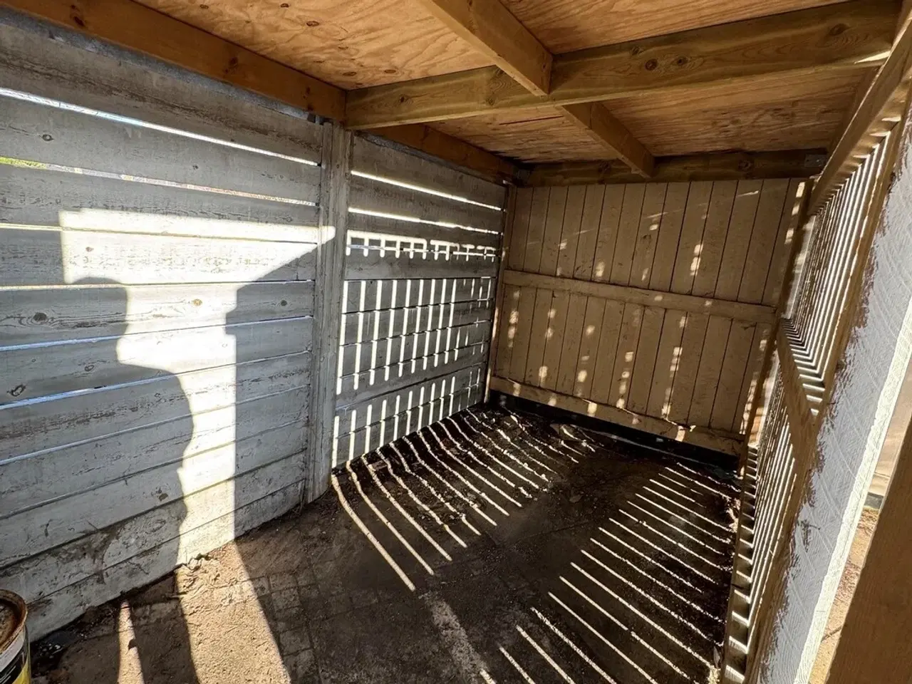 Billede 8 - Lagerbygning med gode tilkørselsforhold og port