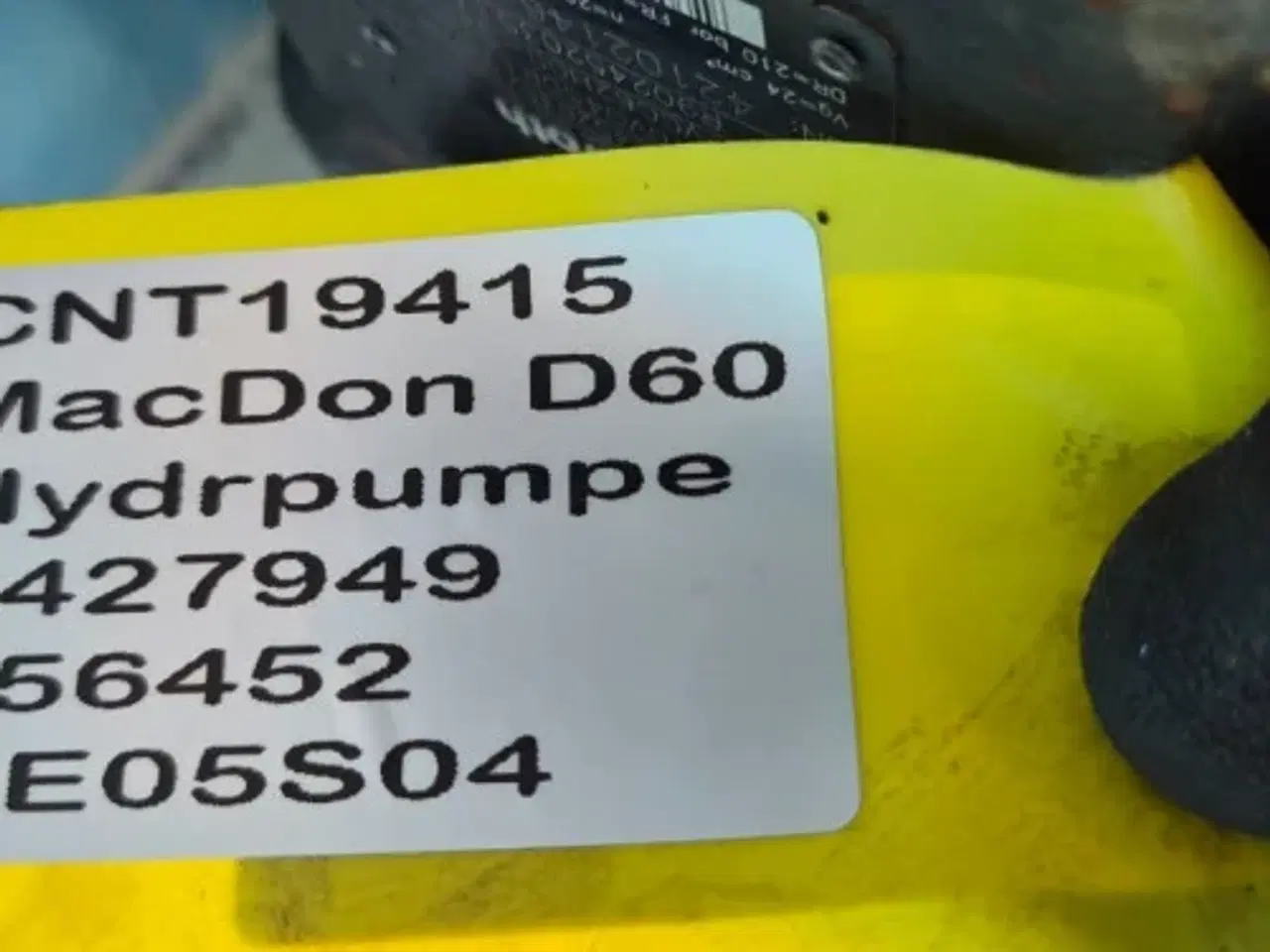 Billede 16 - MacDon D60 Hydraulikpumpe 2427949