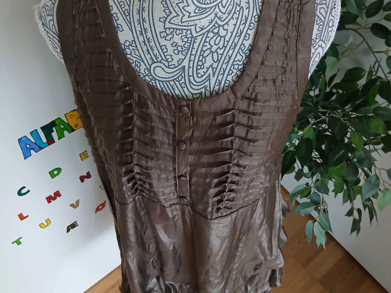 Billede 2 - Kjole. Estelle. XL/42