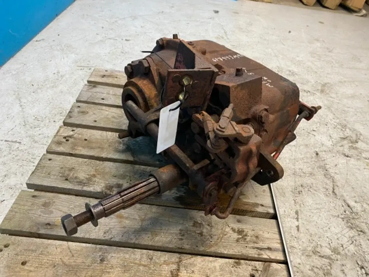 Billede 9 - Massey Ferguson 525 Gearkasse 617943M91